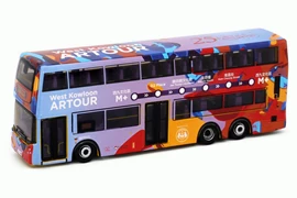 Tiny 城市 合金車仔 - E500 Bus M+廣告巴士