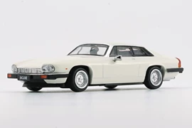 BMC 1/64 Jaguar 1984 XJS - Glacier White (RHD)