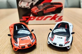 Sparky 1/64 Lamborghini Huracán Sterrato Combo Set - White & Orange (Toyeast Exclusive)