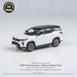 PARA64 1/64 2023 Toyota Fortuner Platinum White LHD (Philippines exclusive)