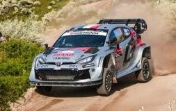 Spark 1/43 TOYOTA GR Yaris Rally1 No.17 TOYOTA GAZOO RACING WRT Winner Rally Portugal 2025 S. Ogier – V. Landais