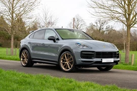 Trends Hobby 1/64 Porsche Cayenne Turbo GT Weissach - GREY