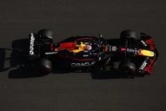 Spark 1/18 Red Bull Racing RB21 No.1 Oracle Red Bull Racing Winner US GP 2025 Max Verstappen